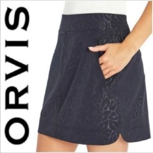 Orvis Black Rose Embossed Skort size Medium